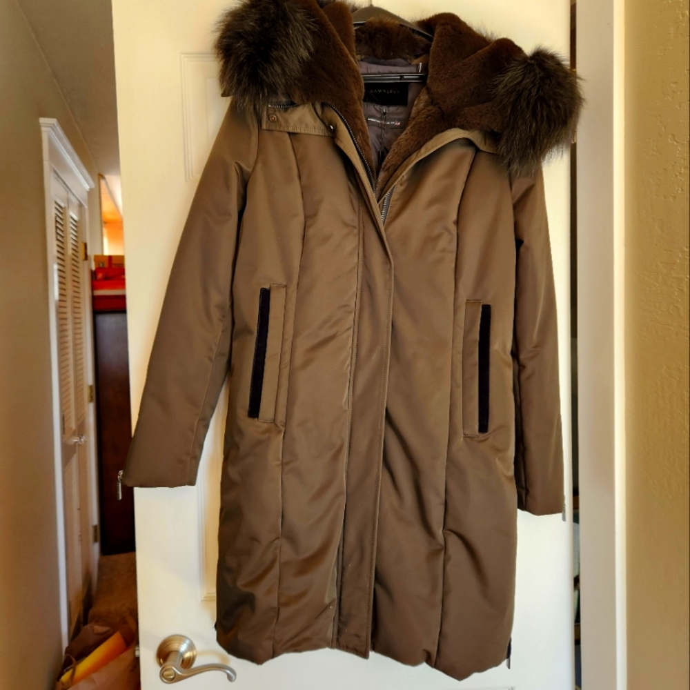 Dawn Levy Luna Parka in Kalamata